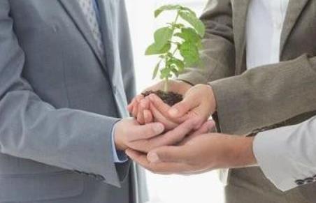 用幫助別人的方式解決問題，才能贏得人心